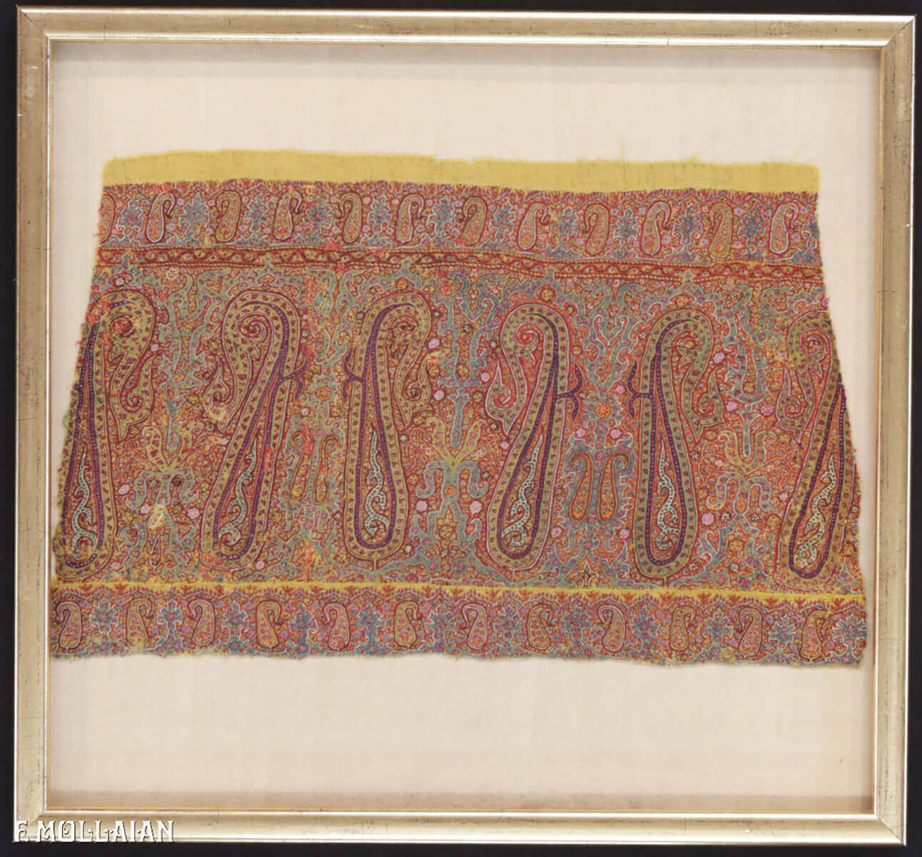 A Very Small Antique Indian Textile n°:10485314